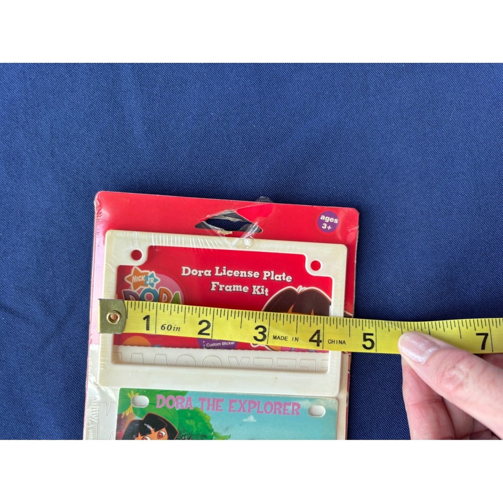 Vintage 2006 Dora the Explorer License Plate Frame Kit Nick Jr New Sealed 34017 - Picture 2 of 4